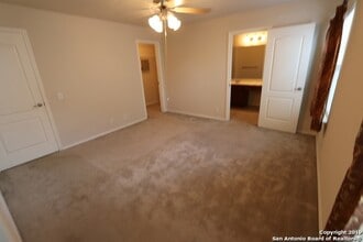 8507 Pecan Cross in San Antonio, TX - Building Photo - Building Photo