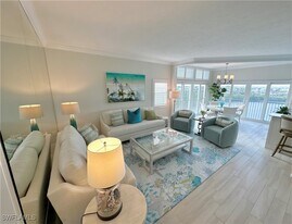 4895 Bonita Beach Rd SW in Bonita Springs, FL - Building Photo