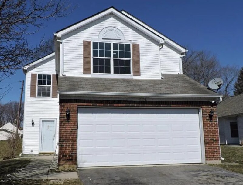 7210-7212-7212 Feather Ct in Reynoldsburg, OH - Foto de edificio