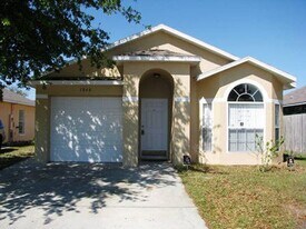 1846 Spruce Ridge Dr in Orlando, FL - Building Photo