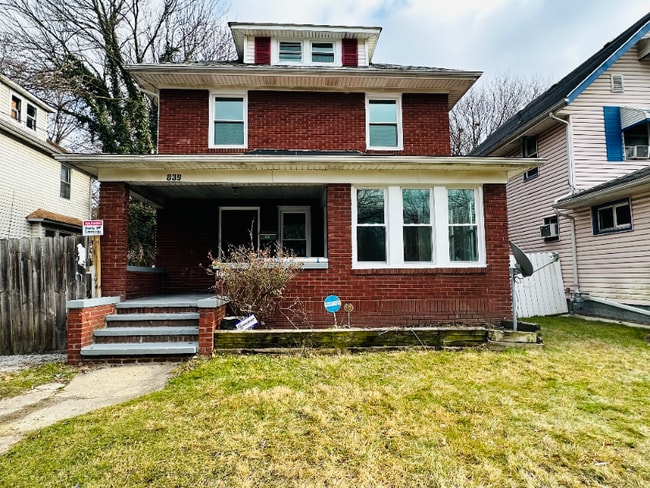 839 N Howard St in Akron, OH - Building Photo - Building Photo
