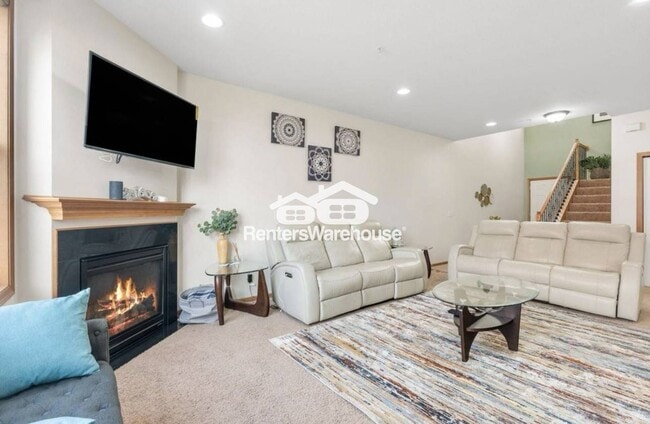 9518 Roosevelt Dr