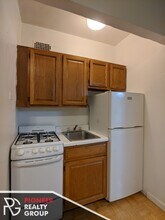 717 W Belmont Ave, Unit 507 in Chicago, IL - Building Photo - Building Photo