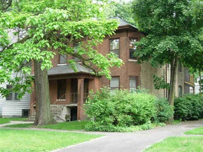 1226 Sherman Ave in Evanston, IL - Foto de edificio - Building Photo