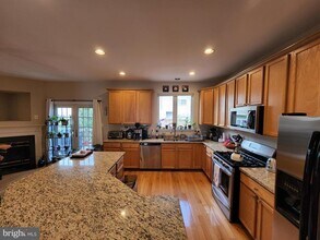 47706 Bowline Terrace in Sterling, VA - Building Photo - Building Photo
