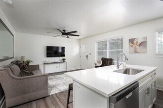 516 Wonder Ln in Irondale, AL - Building Photo - Building Photo