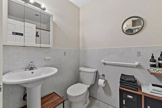 706 Ocean Ave in Jersey City, NJ - Building Photo - Building Photo