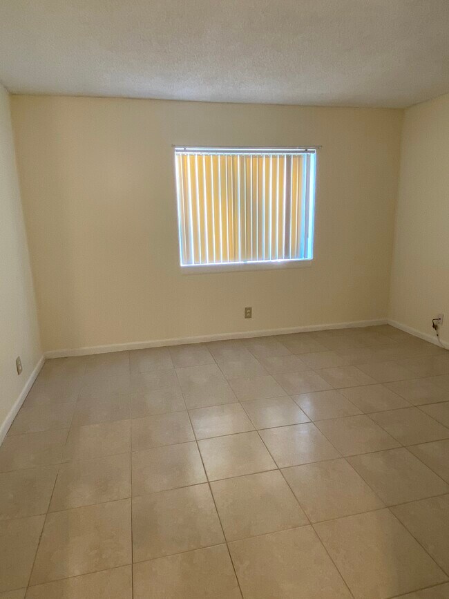 6532 Chasewood Dr in Jupiter, FL - Building Photo - Building Photo