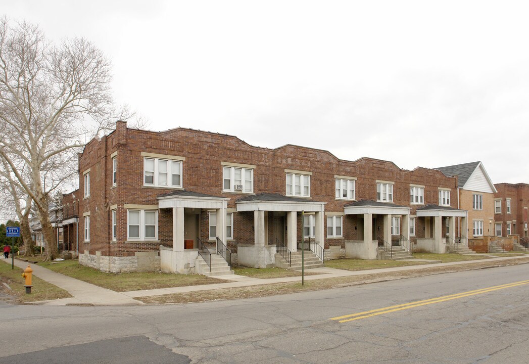 315-327 E 11th Ave in Columbus, OH - Building Photo