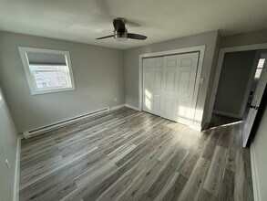 12 Hunnewell Rd in Worcester, MA - Building Photo - Building Photo