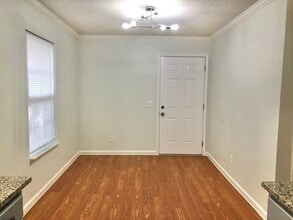 1015 Coleman St SW in Atlanta, GA - Foto de edificio - Building Photo