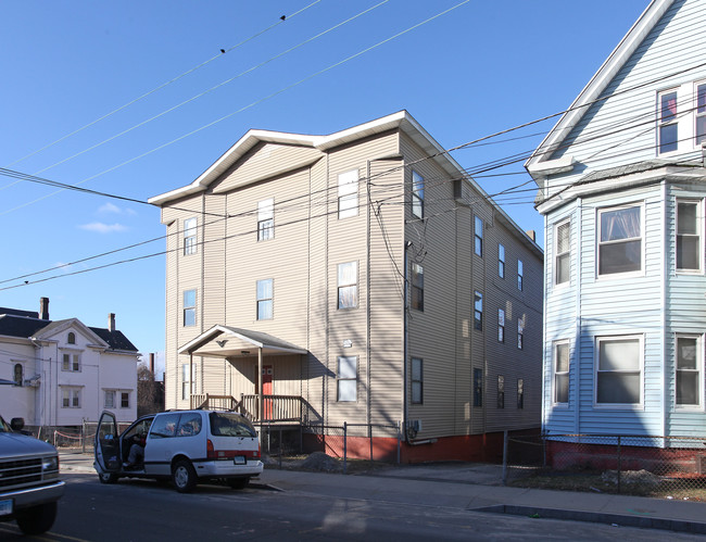 97 Cherry St in Waterbury, CT - Building Photo - Building Photo