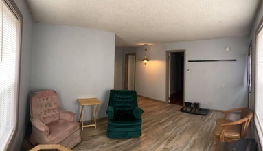 519 Dewey Ave N in Thief River Falls, MN - Building Photo - Building Photo