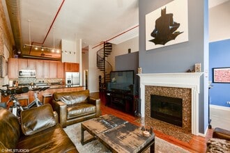 3151 N Lincoln Ave in Chicago, IL - Building Photo - Building Photo