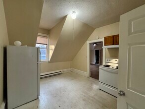 320 Augusta Ave in Willmar, MN - Building Photo - Building Photo