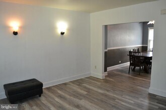 5153 Frederick Ave in Baltimore, MD - Foto de edificio - Building Photo