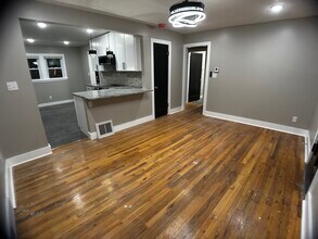 5727 Saylor St in Lincoln, NE - Building Photo - Building Photo