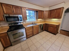 5240 Riverwood Rd in Norfolk, VA - Building Photo - Building Photo