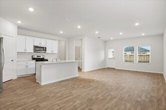 120 Raymondville Path in San Marcos, TX - Building Photo - Building Photo