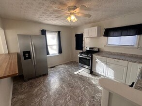 3061 Atwood Terrace in Columbus, OH - Building Photo - Building Photo