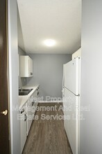 1744 Spruce St in Prince George, BC - Building Photo - Building Photo