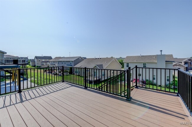 2025 Maryland Oaks Cir in St. Louis, MO - Building Photo - Building Photo