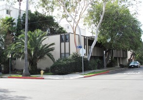 12000 Rochester Ave in Los Angeles, CA - Building Photo