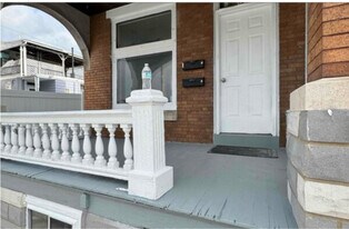 821 Lincoln St in Reading, PA - Building Photo