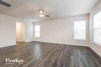 101 Wild Lily Dr in Greenville, SC - Building Photo - Building Photo