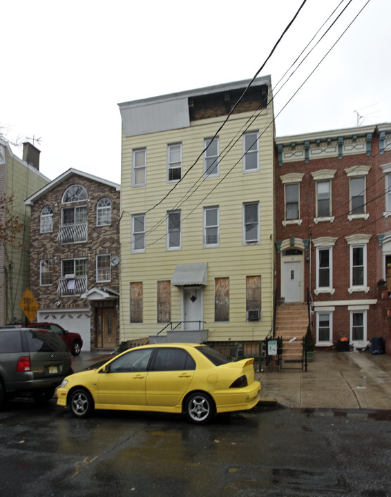 20 Jefferson Ave in Jersey City, NJ - Foto de edificio