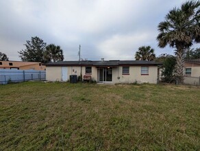 10814 Indies Dr S in Jacksonville, FL - Building Photo - Building Photo