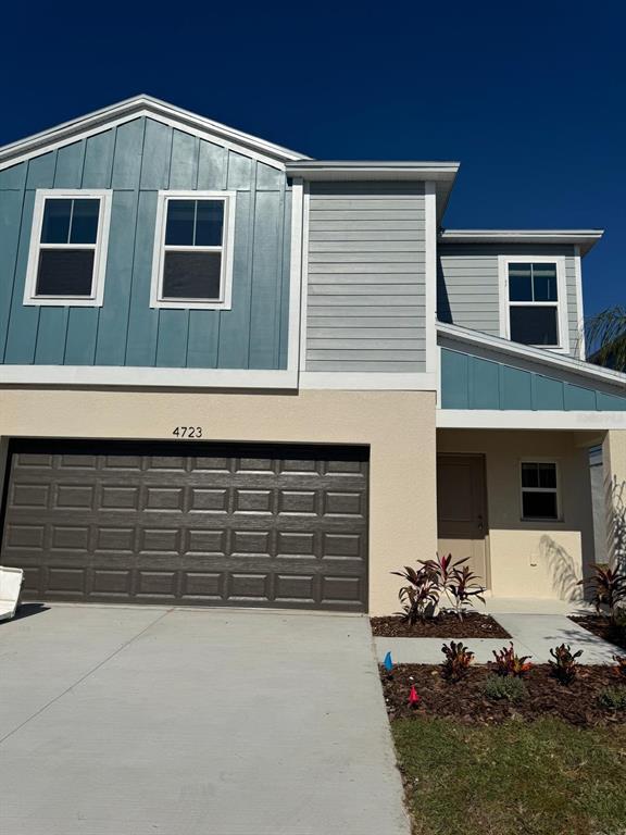 property at 4723 Rolling Lk Ln