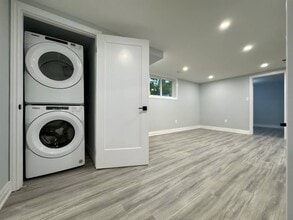 66 Rose St in Barrie, ON - Building Photo - Building Photo