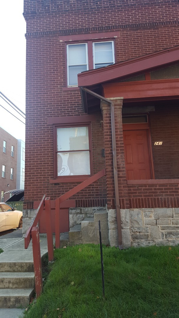 property at 239 E 12th Ave