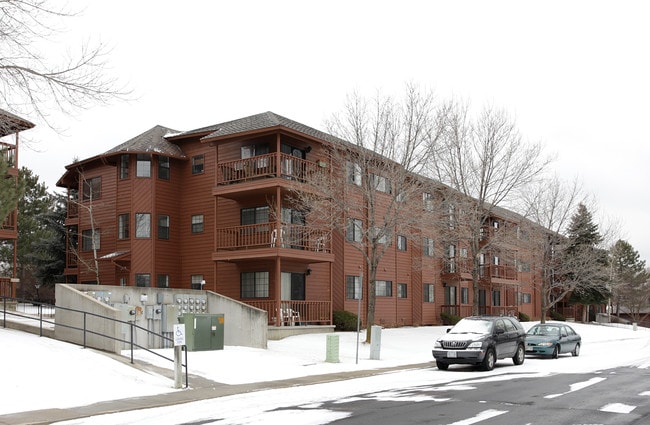 Heritage Park Senior Condos in Colorado Springs, CO - Building Photo - Building Photo