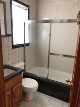 352 Liberty Ave in Staten Island, NY - Building Photo - Building Photo