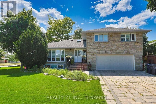 property at 2 Chancery Ln