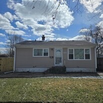 3138 Duluth St in Highland, IN - Building Photo