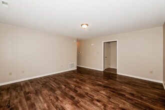 11309 Cherry Lake Way in Indianapolis, IN - Building Photo - Building Photo