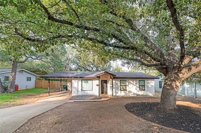 5107 Kings Hwy in Austin, TX - Building Photo - Building Photo