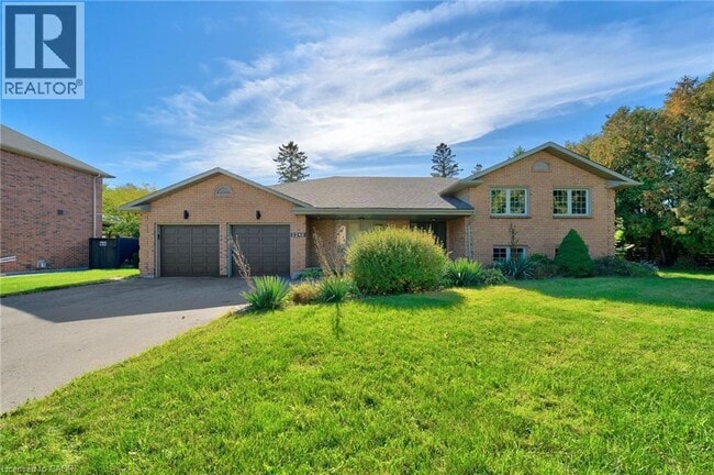 2246 Orchard Rd in Burlington, ON - Building Photo - Building Photo