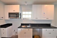 2211 Davis St photo'