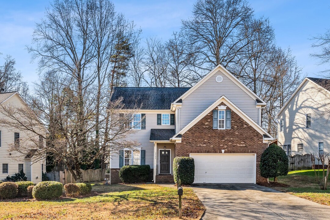 5722 Bayleaf Ln in Greensboro, NC - Building Photo