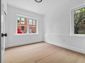 27 Dixwell St in Boston, MA - Building Photo - Building Photo