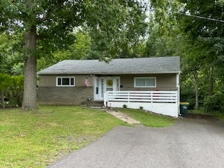 property at 90 Old State Rd