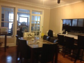 821 W Sunnyside Ave in Chicago, IL - Building Photo - Building Photo