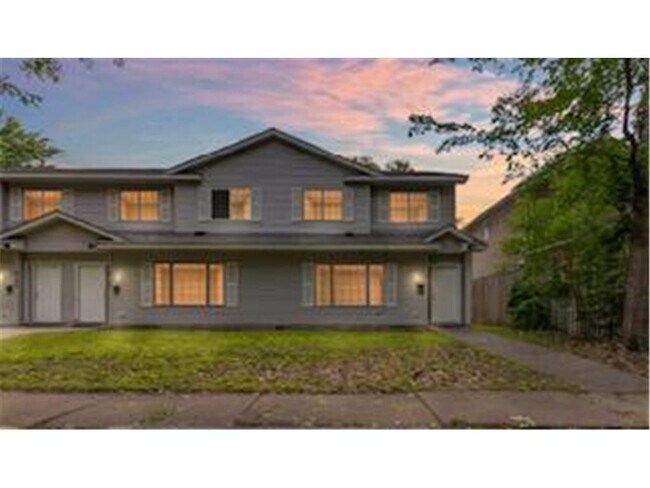 property at 4746 N 6th St