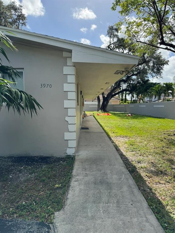3970 SW 58th St, Unit 2