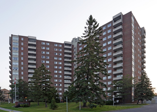 Hillsview Towers