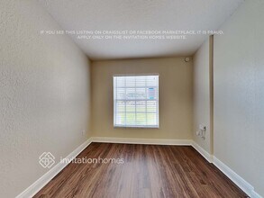 1772 SW Lofgren Ave in Port St. Lucie, FL - Building Photo - Building Photo